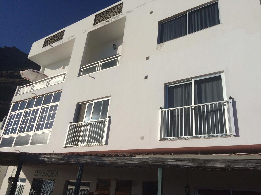 Calera Apartamentos Dominguez מראה חיצוני תמונה