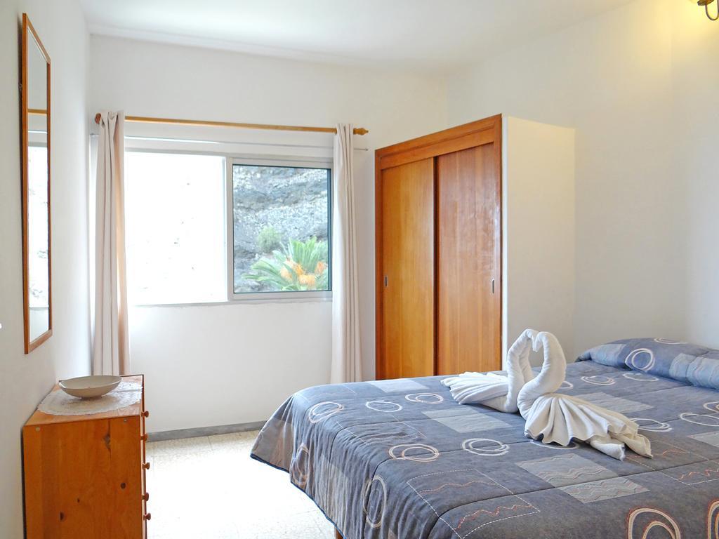 Calera Apartamentos Dominguez מראה חיצוני תמונה